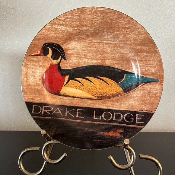 SAKURA Warren Kimble COUNTRY INNS Drake Lodge 8" Stoneware Salad / Dessert Plate - Picture 2 of 6